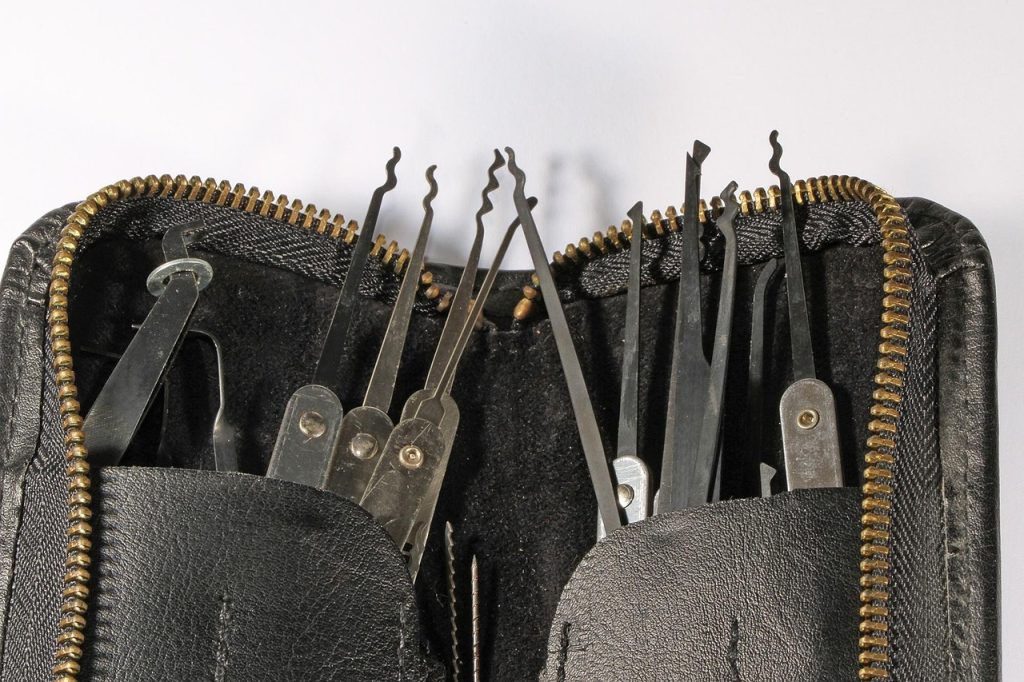 picking set, picking, open the lock, lockpick, tool, locksmith, lockpick, lockpick, lockpick, locksmith, locksmith, locksmith, locksmith, locksmith